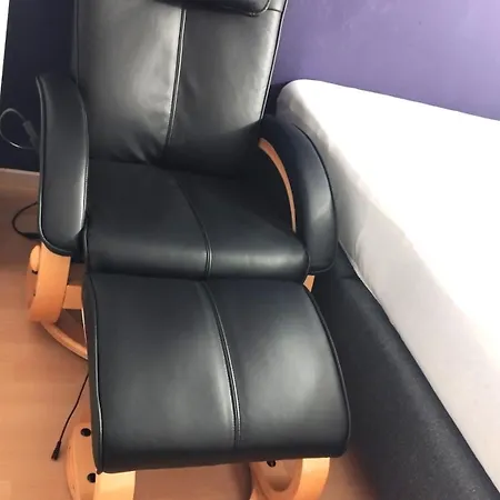 Ferienwohnung In Friedberg Fuer Max 9 Personen Im Ug Esterno foto