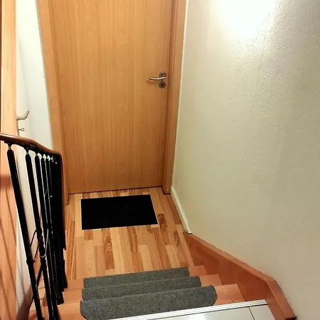 Ferienwohnung In Friedberg Fuer Max 9 Personen Im Ug Esterno foto